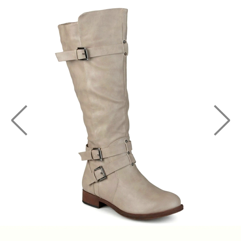 JOURNEE COLLECTION WC TAUPE BOOTS NWOT